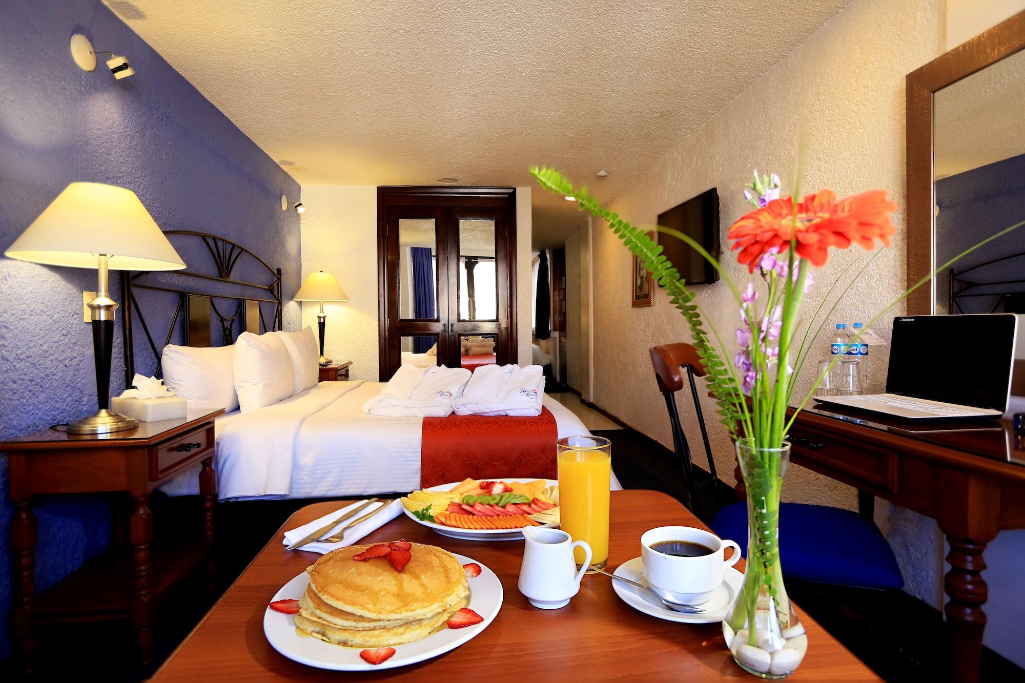 Hotel Emily Pachuca Bagian luar foto